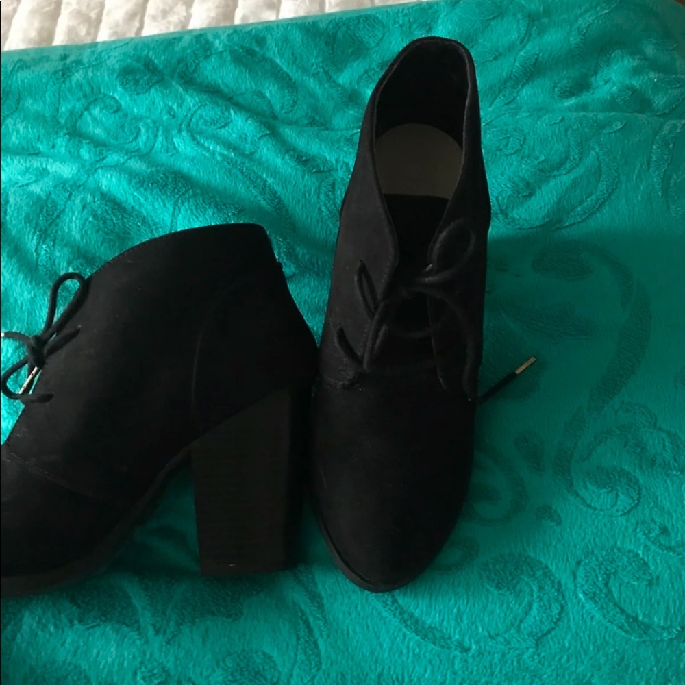 Booties - Picture 5 of 5